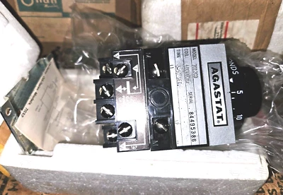 480 volt AGASTAT 7012CD TIMING RELAY 5-50 SECONDS Delay Module ONAN 307-1110 - Image 1 of 4