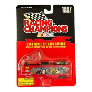 Robert Pressley #29 Cartoon Network Wacky Racing 1:144 Hauler W/Car Racing Champ - Picture 1 of 2