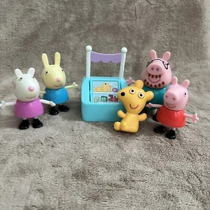 Lot of Peppa Pig, Daddy Pig, Suzy Sheep, Rebecca Rabbit & RARE Teddy Bear +Stand - Picture 1 of 13