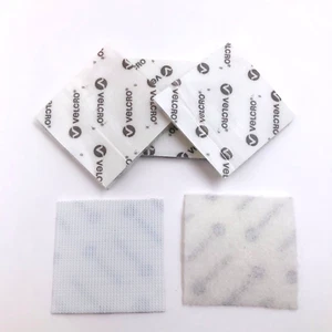 Klettband 2” x 2” Industrie Schwerlast Quadrate weiße Streifen Marke selbstklebend - Bild 1 von 2