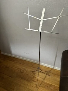 The Hamilton No 400-N klappbarer Chrom Notenständer höhenverstellbar - Bild 1 von 2