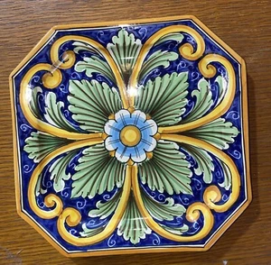 Placa de pared firmada Anna BORIA Caltagirone azul amarillo sin astillas 8 pulgadas - Imagen 1 de 3