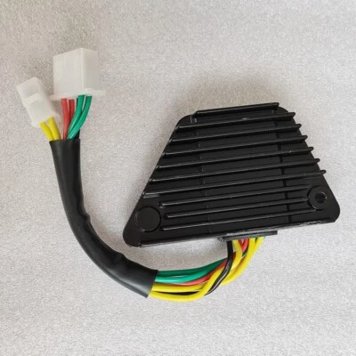Voltage Regulator Rectifier for Honda Shadow VT500 83-86 VT700 83-85 VT750 82-84 - Image 1 of 4