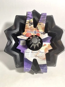 RARE - Nordic Ware Star Bundt Pan - Pro Cast Heavy Cast Aluminum - 10 Cup - Picture 1 of 12