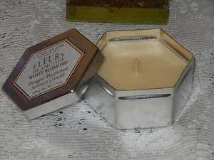 L'OCCITANE FLEURS BLANCHES WHITE BLOSSOMS SCENTED CANDLE 3.5 OZ DISCONTINUED NEW - Picture 1 of 2