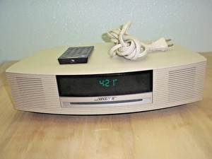 Sistema de música Bose Wave reproductor de CD radio AM/FM con control remoto y cable AWRCC2 funciona - Imagen 1 de 10
