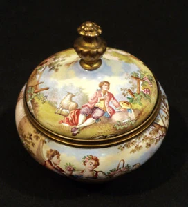 GORGEOUS VIENNESE ENAMEL & GILT BRONZE COVERED BOX - Picture 1 of 12