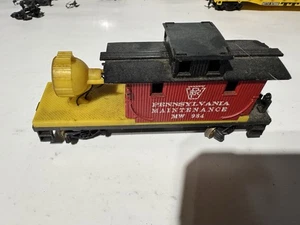 Pennsylvania Maintenance MW 934 Toy Train Caboose HO Scale - Picture 1 of 4