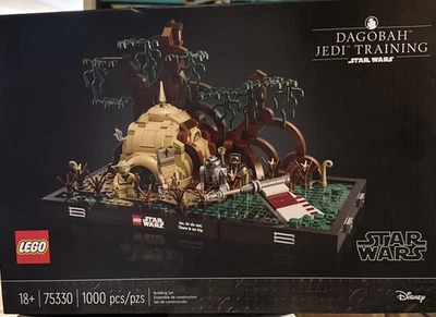 RETIRADO LEGO Star Wars: Dagobah Jedi Training Diorama (75330)-Nuevo/Sin abrir Foto 1 de 2