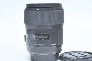 Sigma AF 35mm f1.4 DG Art HSM Lens Canon EF - Picture 1 of 3