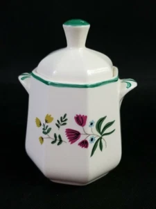 Harkerware Sugar bowl with Lid Cranberry and Yellow Flowers Green Accent WOW 🌹 - Picture 1 of 10
