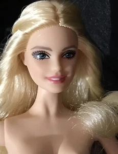 Blondes Modell Mattel Barbie Puppe - Akt für OOAK-C-19 - Bild 1 von 3