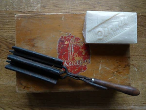Altes Kadus Lockenwickler Holzkiste Seife Lockenwickler Friseur Lockwell 1950er - Bild 1 von 17