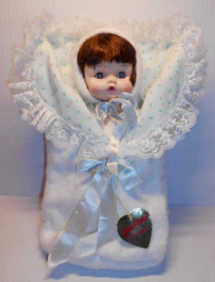 Muñeca Baby Winkie Effanbee Morena 12" Baby Play Vintage 1971 con banderín con etiqueta Foto 1 de 4