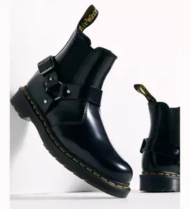 Dr. Martens Wincox Chelsea Ankle Boots Black New In Box Size Womens US 6 - Picture 1 of 6