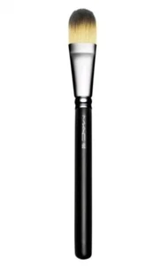 MAC 190 Foundation Brush Full size New Sealed - Picture 1 of 1
