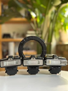 [N MINT] Nikon R1C1 Set - 3x SB-R200 Speedlights + Ring [USA Seller] - Picture 1 of 4