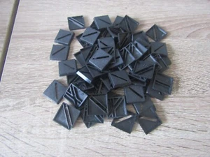 WARGAMES 20MM BASES SQUARE SLOTTED FREE UK TRACKED POSTAGE - Picture 1 of 1