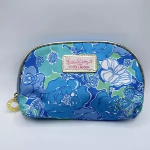 ๐ Lilly Pulitzer Estee Lauder Makeup Cosmetic Bag Blue Floral Zip Pink liner - Picture 1 of 5