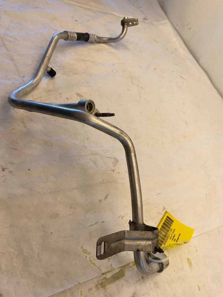 Chevrolet Uplander 2005-2006 aire acondicionado refrigerante manguera de succión a evaporador Foto 1 de 4