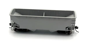 HO Atlas Trainman 2 Bay Offset Side Hopper Undecorated in Original Box - Picture 1 of 7