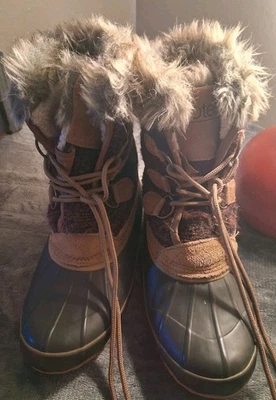 Totes Womens Boots Size 7M Lynn Tan  RN#120713 - Image 1 of 4