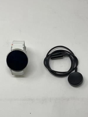 Reloj Samsung Galaxy 7 40 mm Crema Bluetooth WiFi SM-L300 Banda Crema Muy Bueno Foto 1 de 4