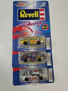 3 Revell Cartoon Network Scooby Doo,Flintstones,Tom & Jerry #29 Nascar Cars New - Picture 1 of 13