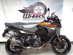 2019 KTM 1290 SUPER ADVENTURE S - Picture 1 of 20