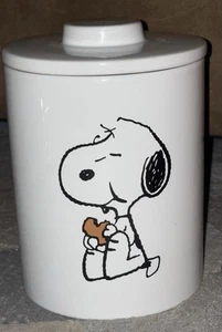 Snoopy Eating Cookie Ceramic Cookie Jar 7" Dated 2021 Peanuts Lightly Used VGC - Picture 1 of 6