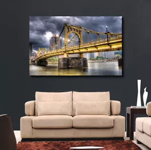 Clemente Bridge - Pittsburgh Pirates - Sixth Street Bridge über Allegheny River - Bild 1 von 3