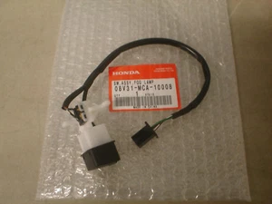 Honda OEM Foglight Lamp Switch GL1800/A Gold Wing 08V31-MCA-10008 - Picture 1 of 2
