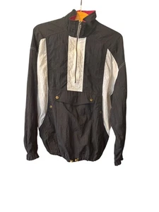 VTG Nike Black White Red Resistant Windbreaker JKT Unisex MED Retro Kangaroo PKT - Picture 1 of 13