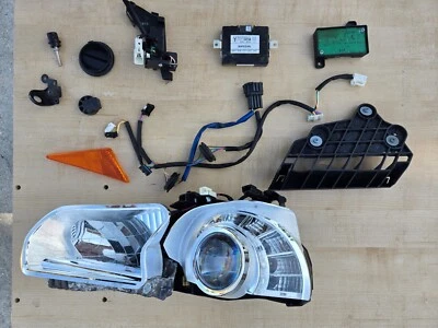 INFINITI Q50 PASAJERO LED LUZ PRINCIPAL LÁMPARA PIEZAS OEM Foto 1 de 4