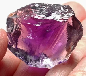 111Ct VVS Natural Deep Purple Amethyst Facet Rough Specimen YDAg4773 - Picture 1 of 3