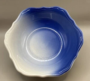Vintage Syracuse China Ruffled Blue Fade Serving Bowl Dish 7 Inch - Picture 1 of 7