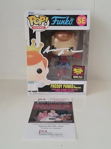 Funko Pop Spider-Man Vinyl Figure Signed By Andrew Garfield And Sam Raimi LE 4k - Picture 1 of 7