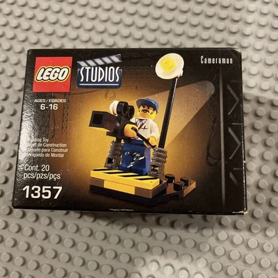 Lego Studios - Vintage 1357 - Cinegrafista Novo Na Caixa - Imagem 1 de 4