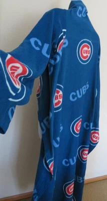 Chicago CUBS Baseball Wearable BLANKET Fleece SLEEVES Adult Sports MLB Arms - Image 1 of 3