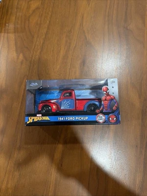 Jada Toys Hollywood Rides, Diecast, Scale 1:32 1941 Ford Pickup (Spider-Man) - Image 1 of 2