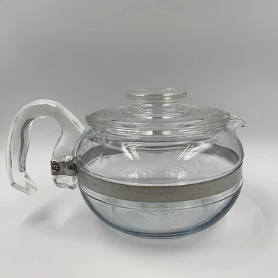 Vintage Pyrex Flameware 8336 - 6 Cup Glass Coffee/Tea Pot with Lid Retro  - Image 1 of 4
