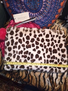 NICE SOFT CHIC JAYLEY FASHION MOCHA ANIMAL PRINT FAUX FUR CLUTCH BAG,14"X10",NEW - Picture 1 of 4