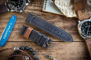 Cinturino per orologio fatto a mano 24/24 mm sbiadito in pelle nera 125/78 mm con cuciture a contrasto - Foto 1 di 5