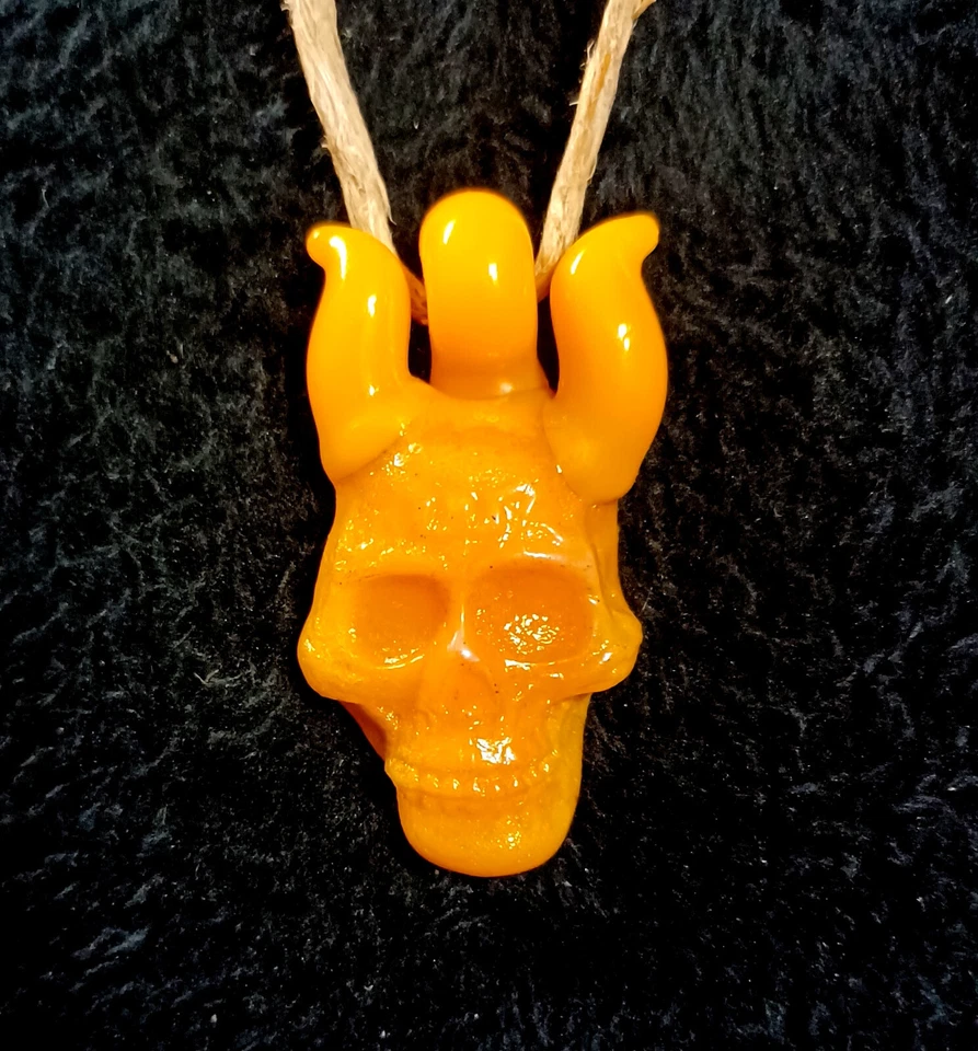 Colgante Calavera Vidrio - Hecho a Mano en EE. UU. con Vidrio Borosilicato Duradero Foto 1 de 1