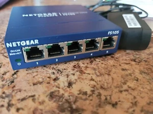 Netgear  Prosafe FS105 Fast Ethernet Switch 5 Port - Picture 1 of 4