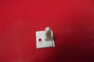 TUMBLE DRYER BEKO DRVS62S DOOR CATCH/LATCH - Picture 1 of 1