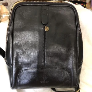 Italian Leather Black Backpack New - Picture 1 of 13