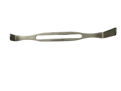 V. Mueller SU3660 US Army Retractor Stainless Germany - Image 1 of 3