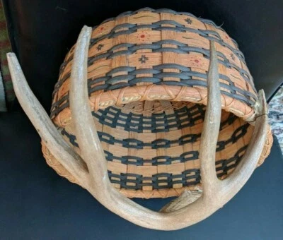 Candelabro CESTA Tejido a Mano Oso Crossx "Woodland",°° NUEVO Grande FIRMADO Foto 1 de 4