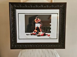 Litografía firmada por Muhammad Ali Joshua Barton LE 12x18 enmarcada certificado de autenticidad #/500 - Imagen 1 de 5